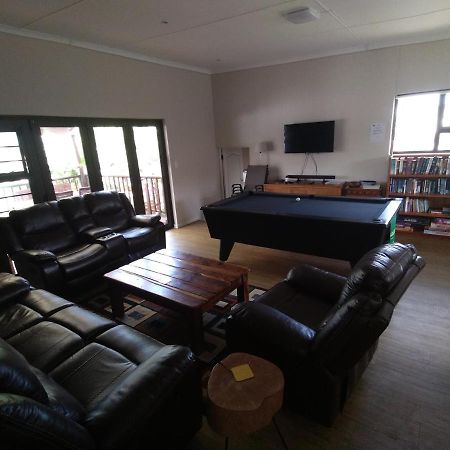 2 Bedroom Guest Suite At A-Frame Glengariff Beach Glen Eden Exterior foto
